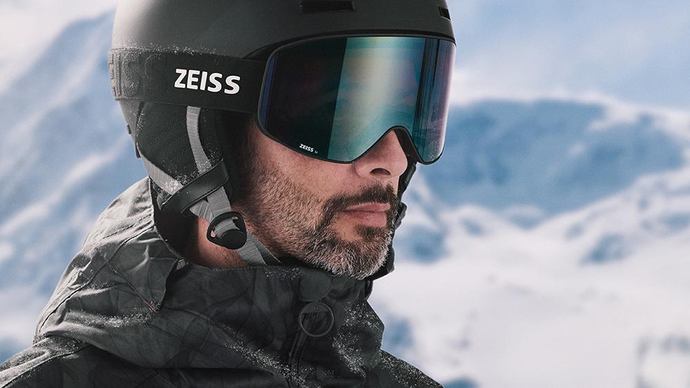 Outdoor Master Falcon RAYTICE Ski Goggles With Carl Zeiss Lenses - Magnetic Flip-Up Snow Goggles For Men Women