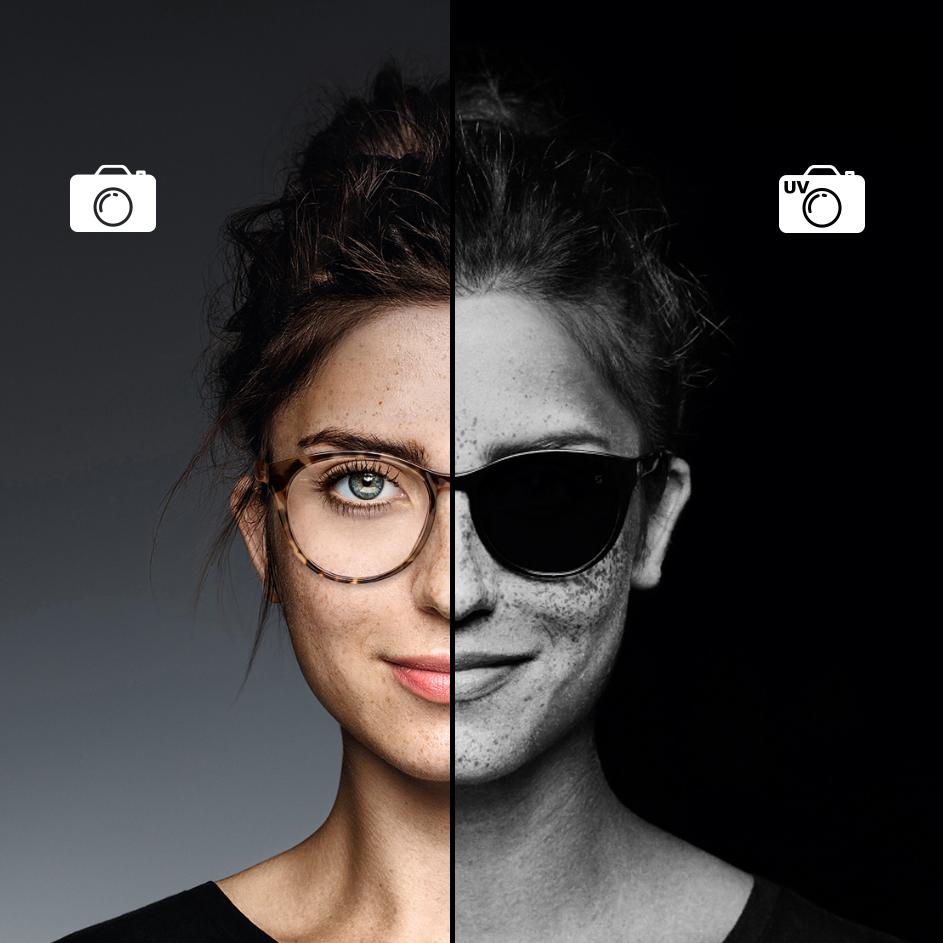 자이스 UV프로텍 기술이 적용된 안경을 착용하고 있는 여성의 클로즈업 사진. 사진의 절반은 보통 카메라로, 다른 절반은 자외선 카메라로 촬영되었다. 자외선 사진은 자이스 투명 렌즈가 유해한 자외선을 차단하는 데 선글라스 못지않게 효과적임을 보여준다.