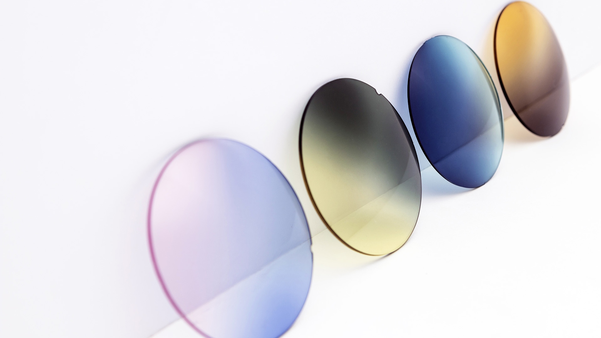 ZEISS Sunglass lenses Your perfect companion in the sun