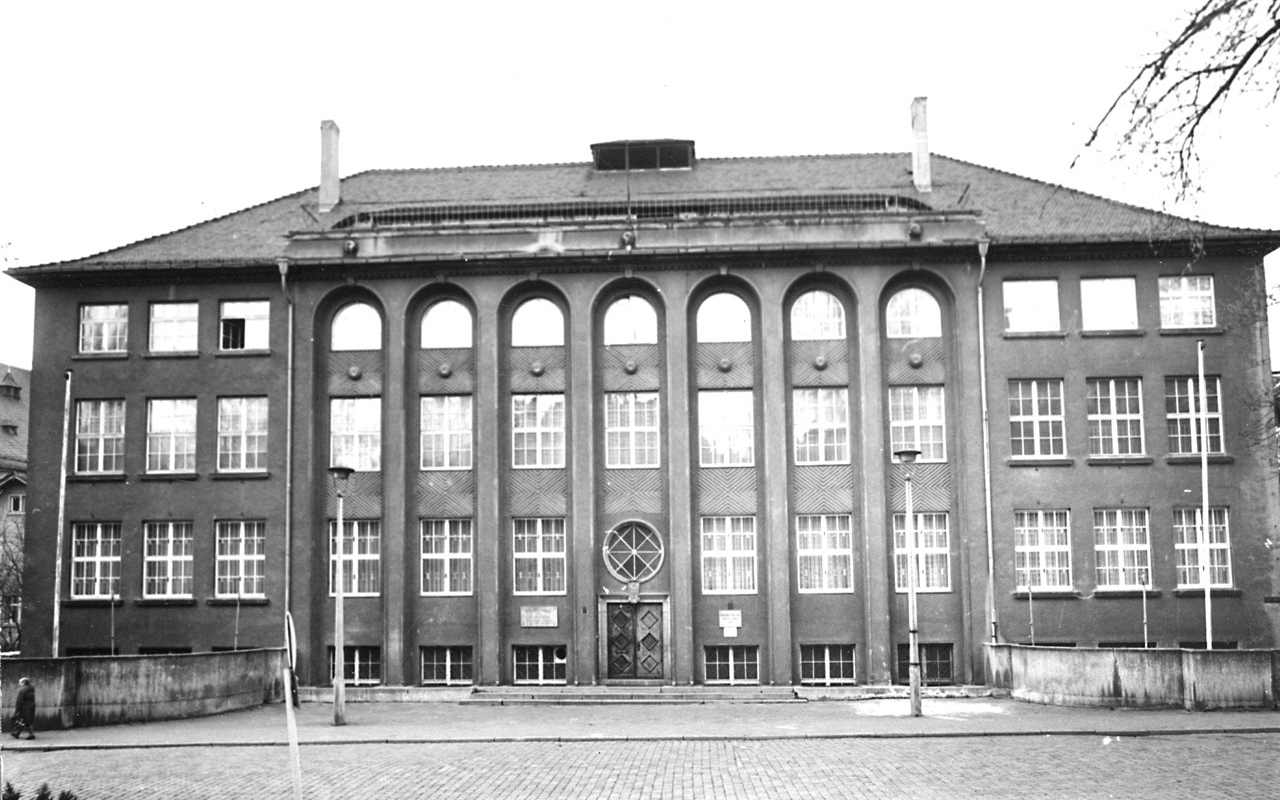 Vocational school for ophthalmology, Jena.