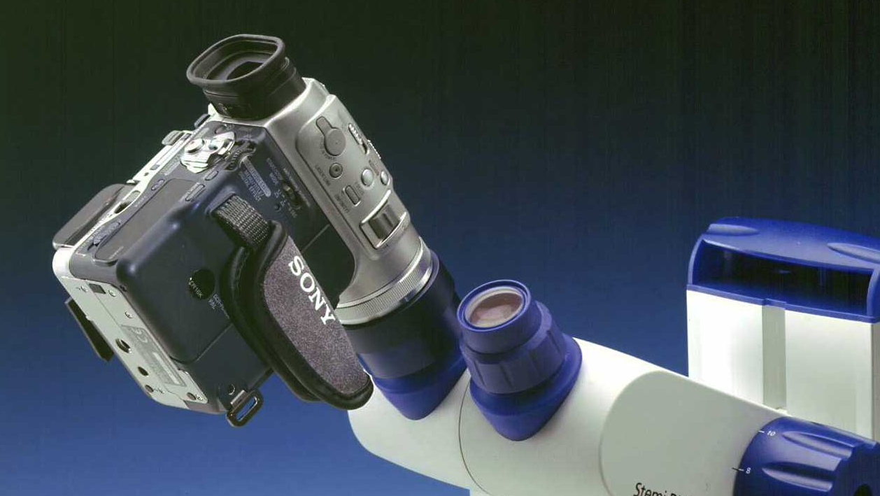 The first Carl Zeiss lens for a SONY camcorder