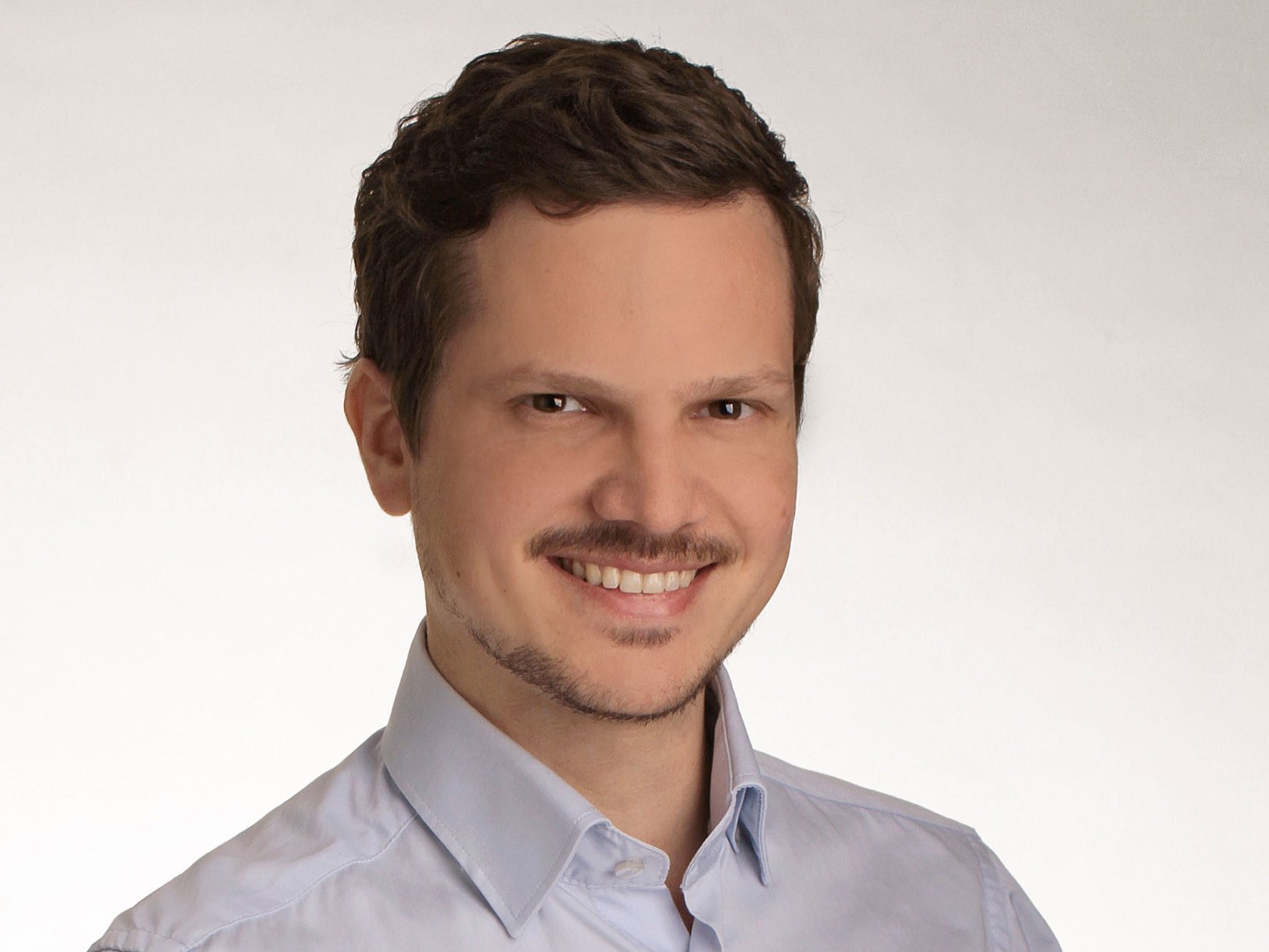 Portrait Dr. Simon Baier