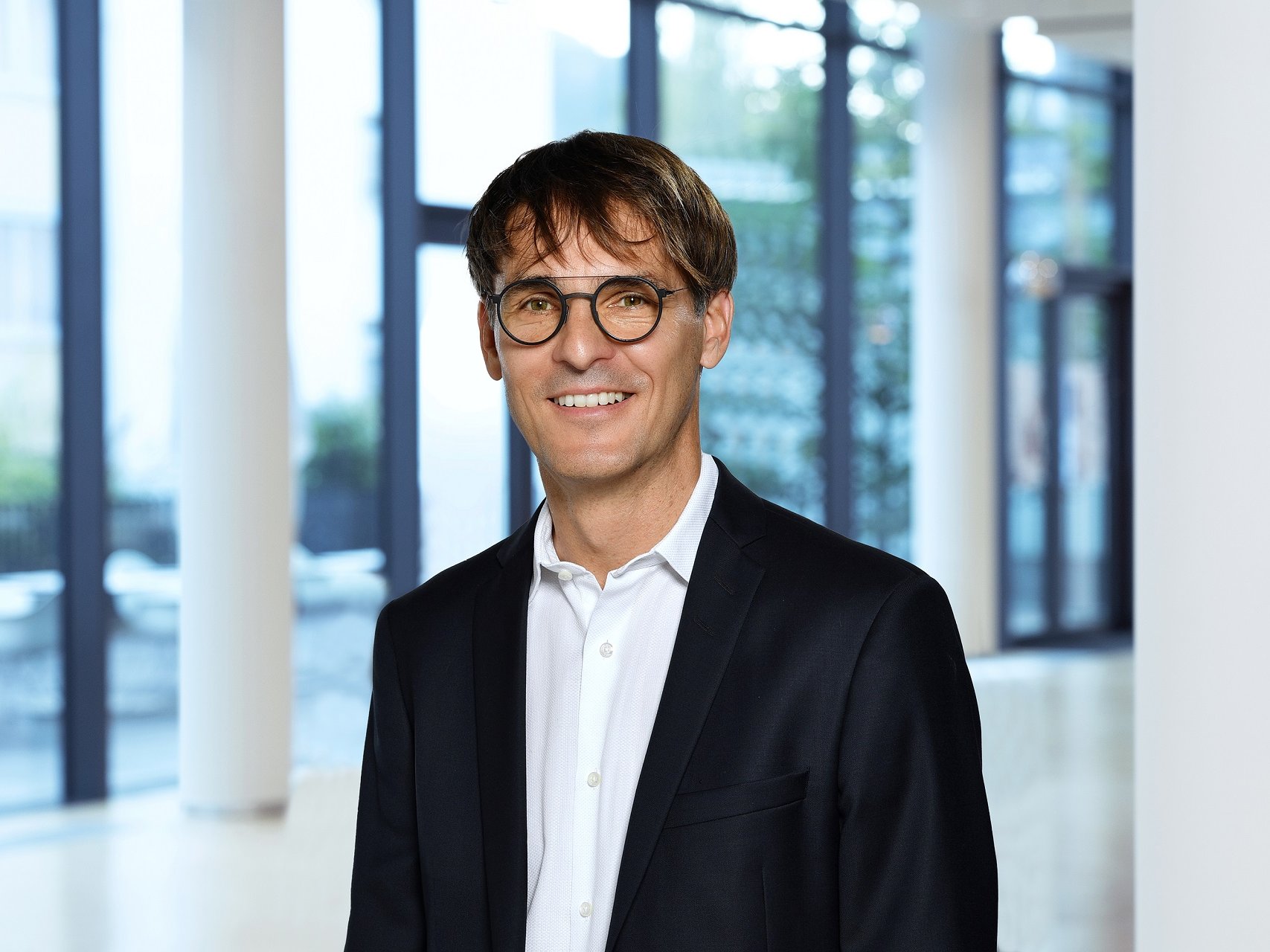 Sven Hermann Member of the Executive Board of the ZEISS Group