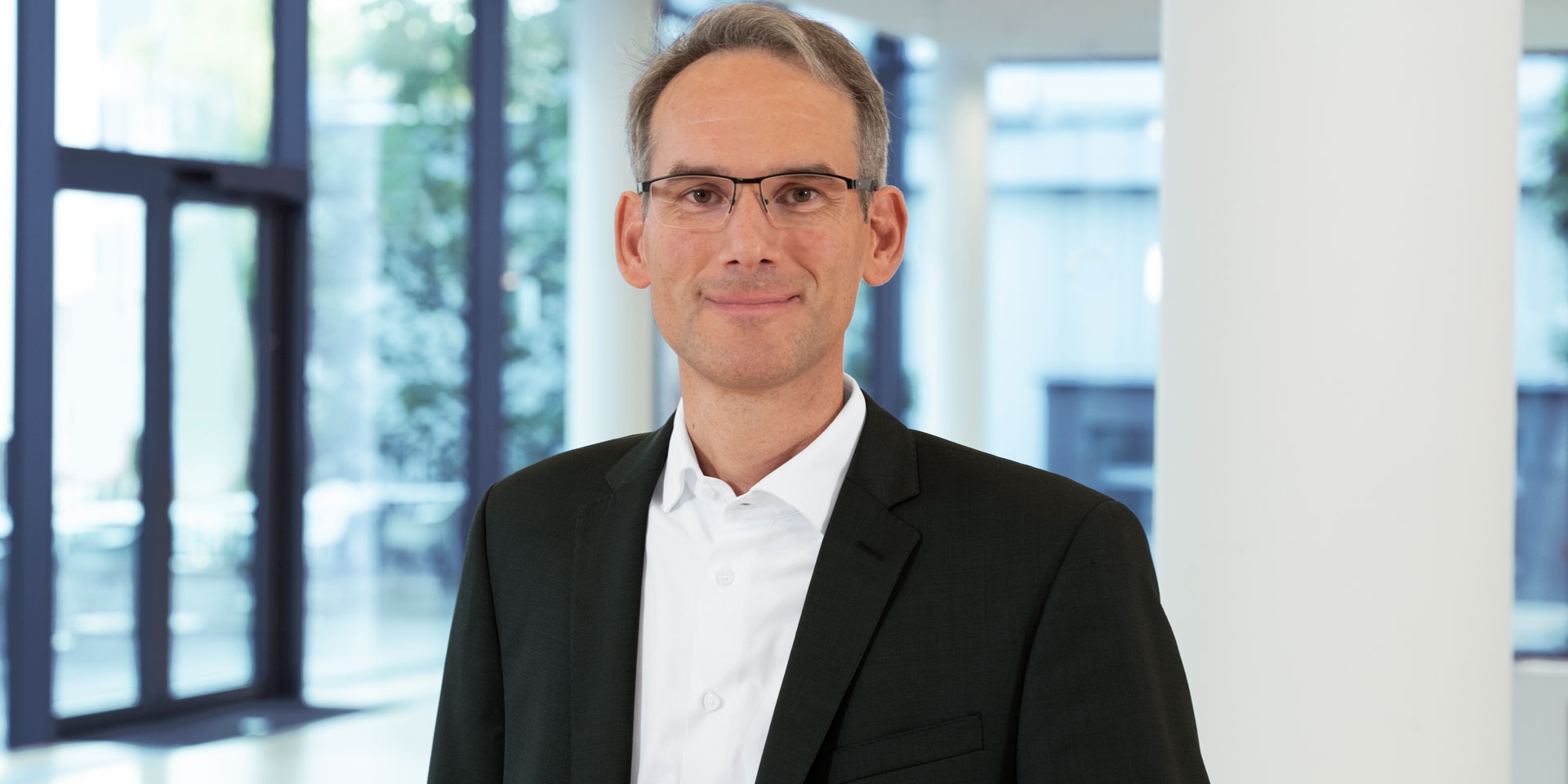 Dr. Markus Weber Member of the Executive Board of the ZEISS Group