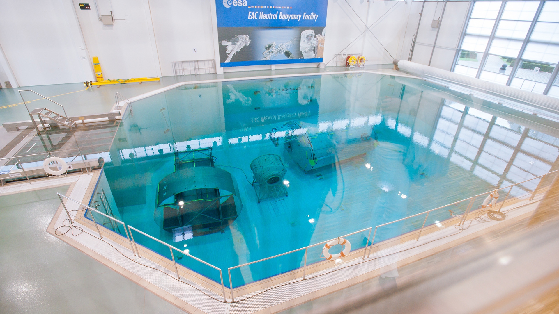 The pool for underwater training