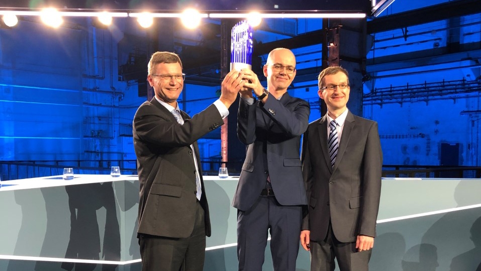 Ralf Wolleschensky, Dr. Jörg Siebenmorgen and Dr. Thomas Kalkbrenner (from left) have been awarded the 2022 Deutscher Zukunftspreis for the development of the ZEISS Lattice Lightsheet 7.