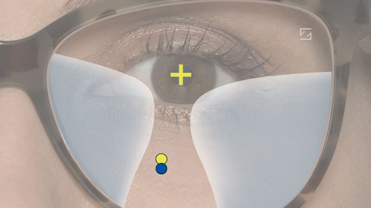 The optimized progressive lens allows you to enjoy comfortable near vision again (blue dot).