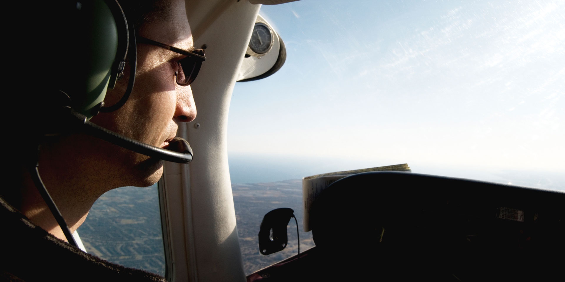 Spectacles for pilots – perfect vision even above the clouds