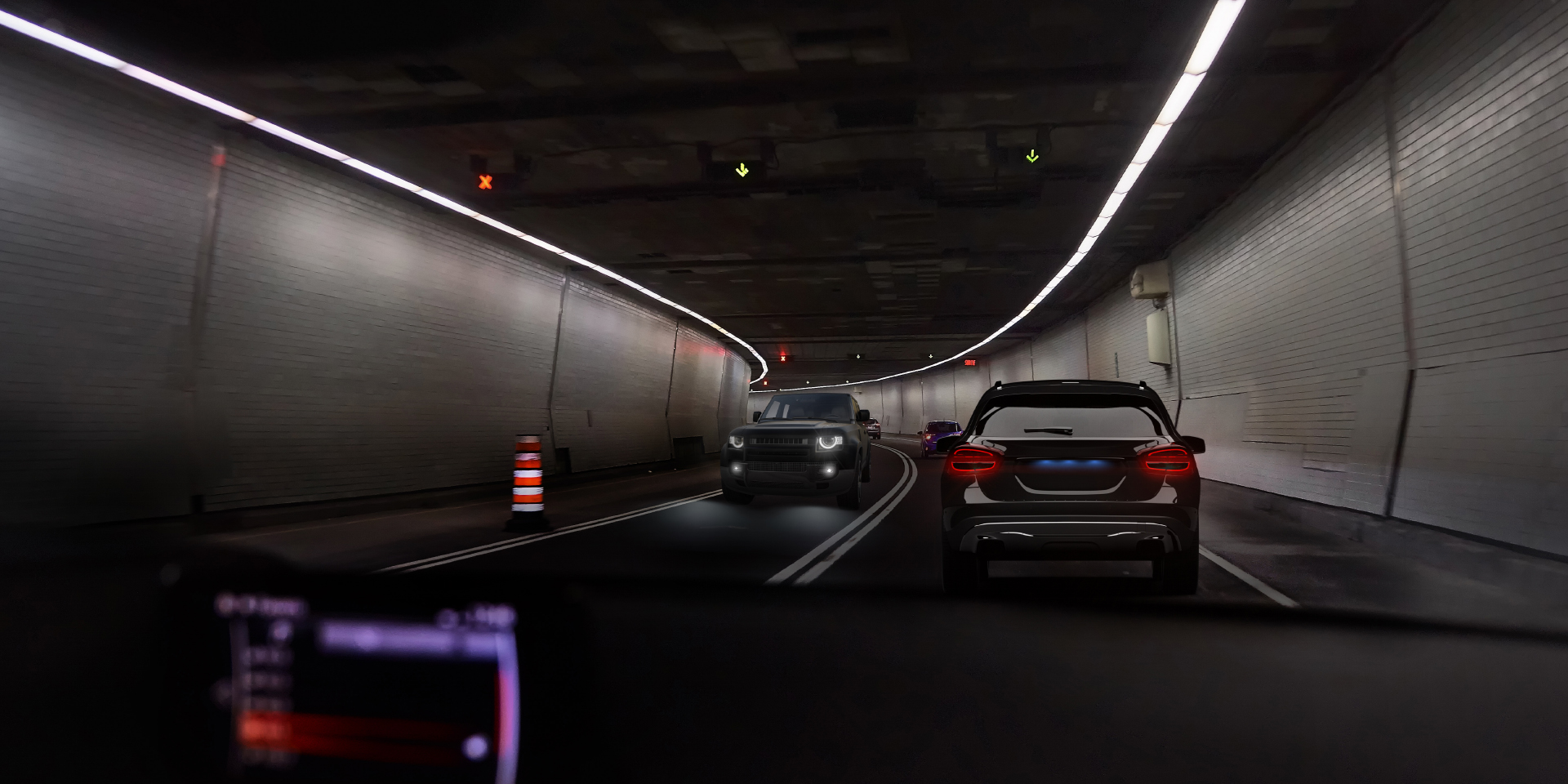Two images of the point of view of a driver in a tunnel with oncoming traffic, showing on one image glare from the car and tunnel lights and on the other image clearly reduced glare.